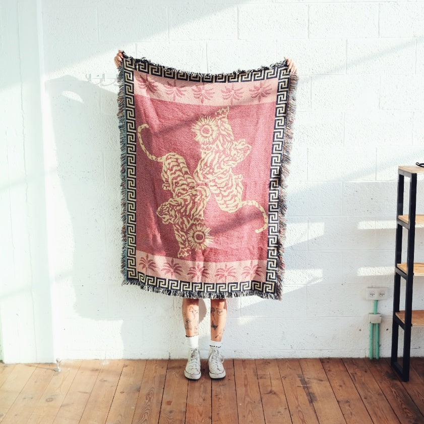Tigers Paradise Throw