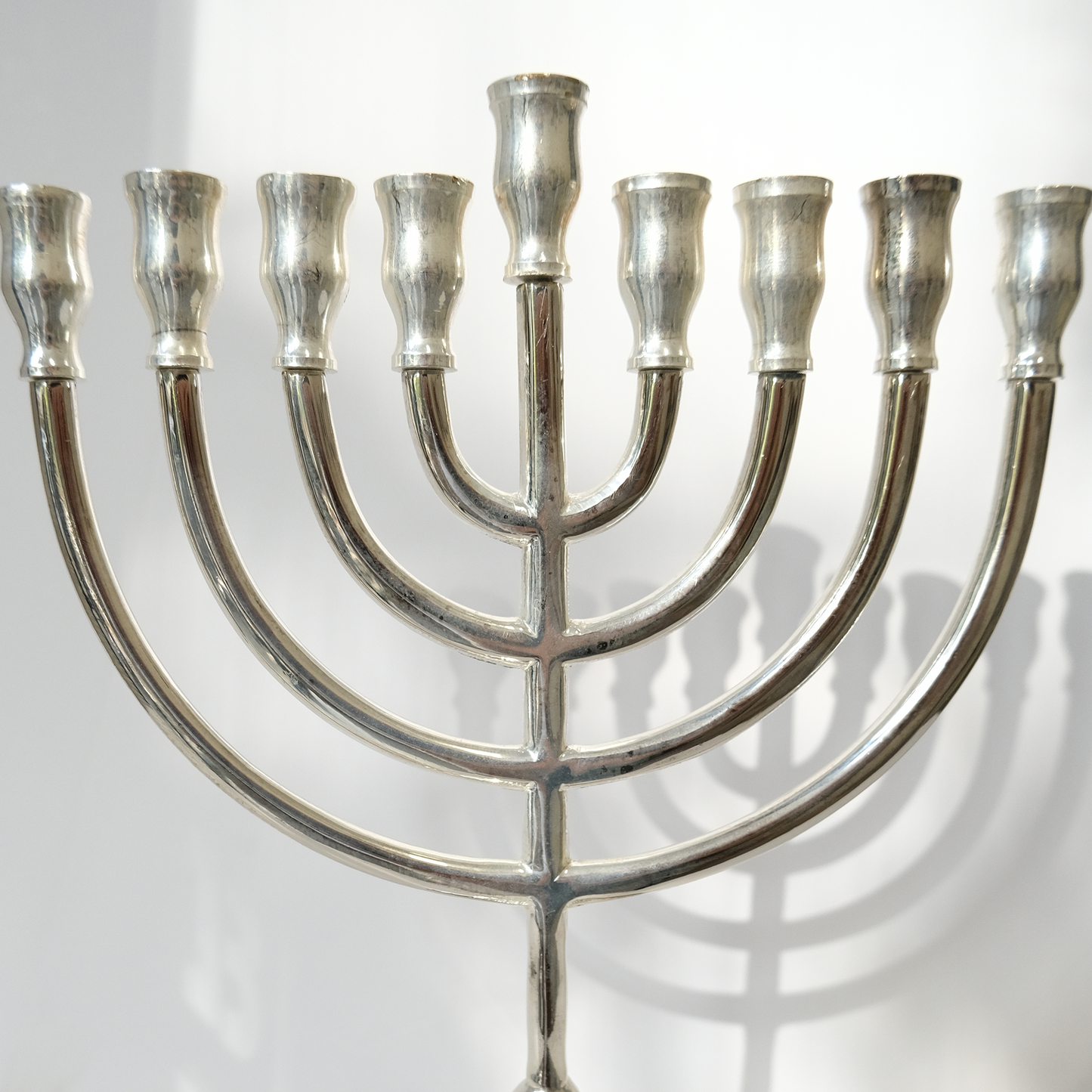 חנוכיה צינורות | ציפוי כסף | גודל בינוני