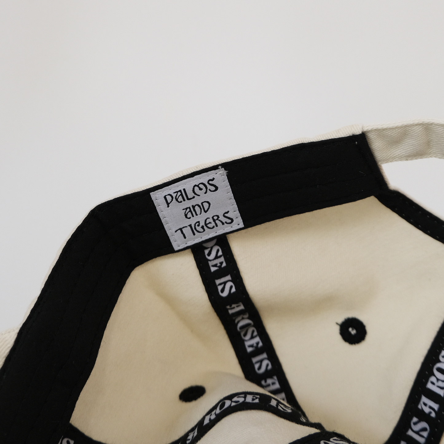 Rose Tiger Cap