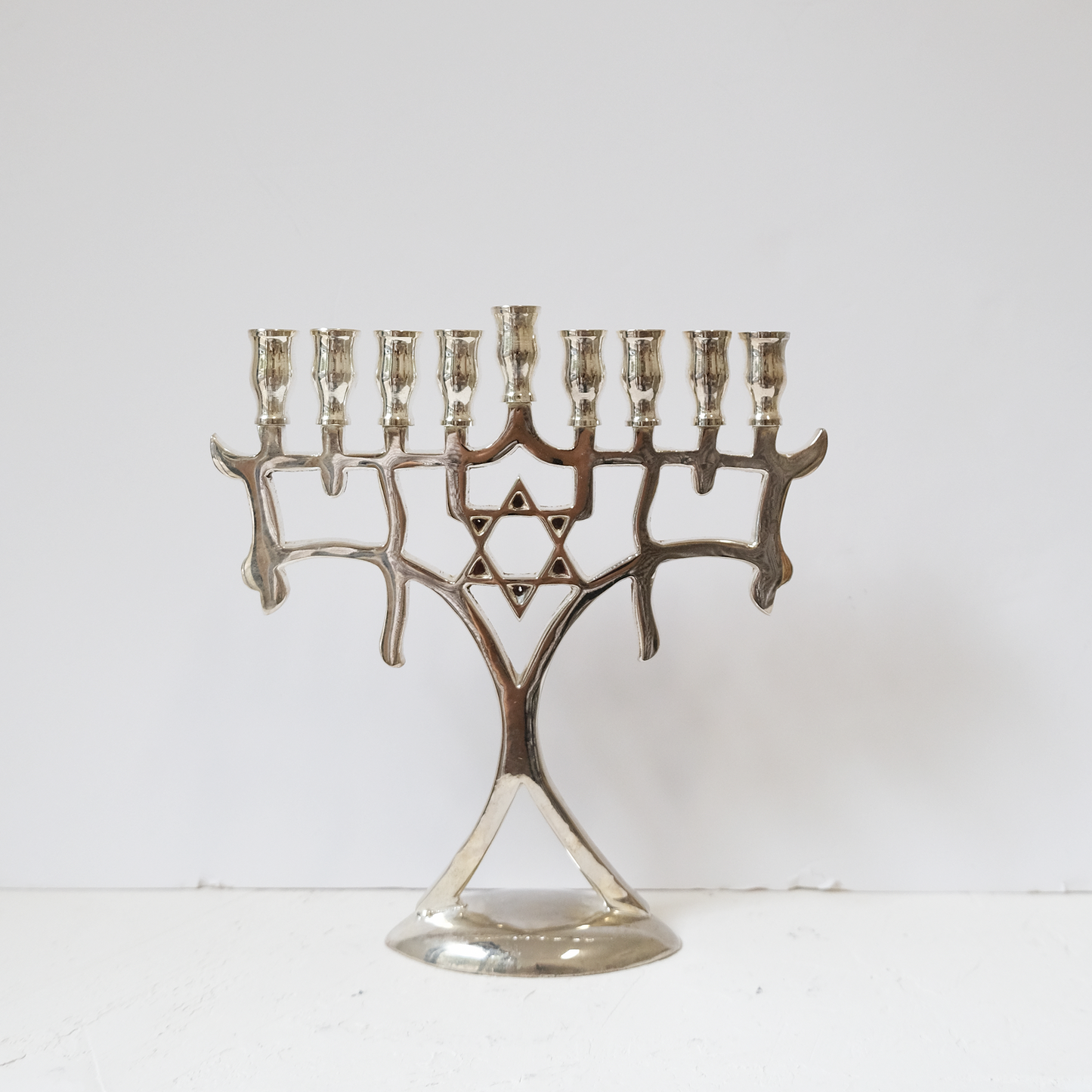 חנוכיה מסגרת | ציפוי כסף | גודל בינוני