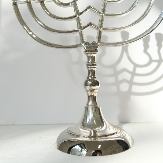 חנוכיה ארט דקו | ציפוי כסף | גודל בינוני