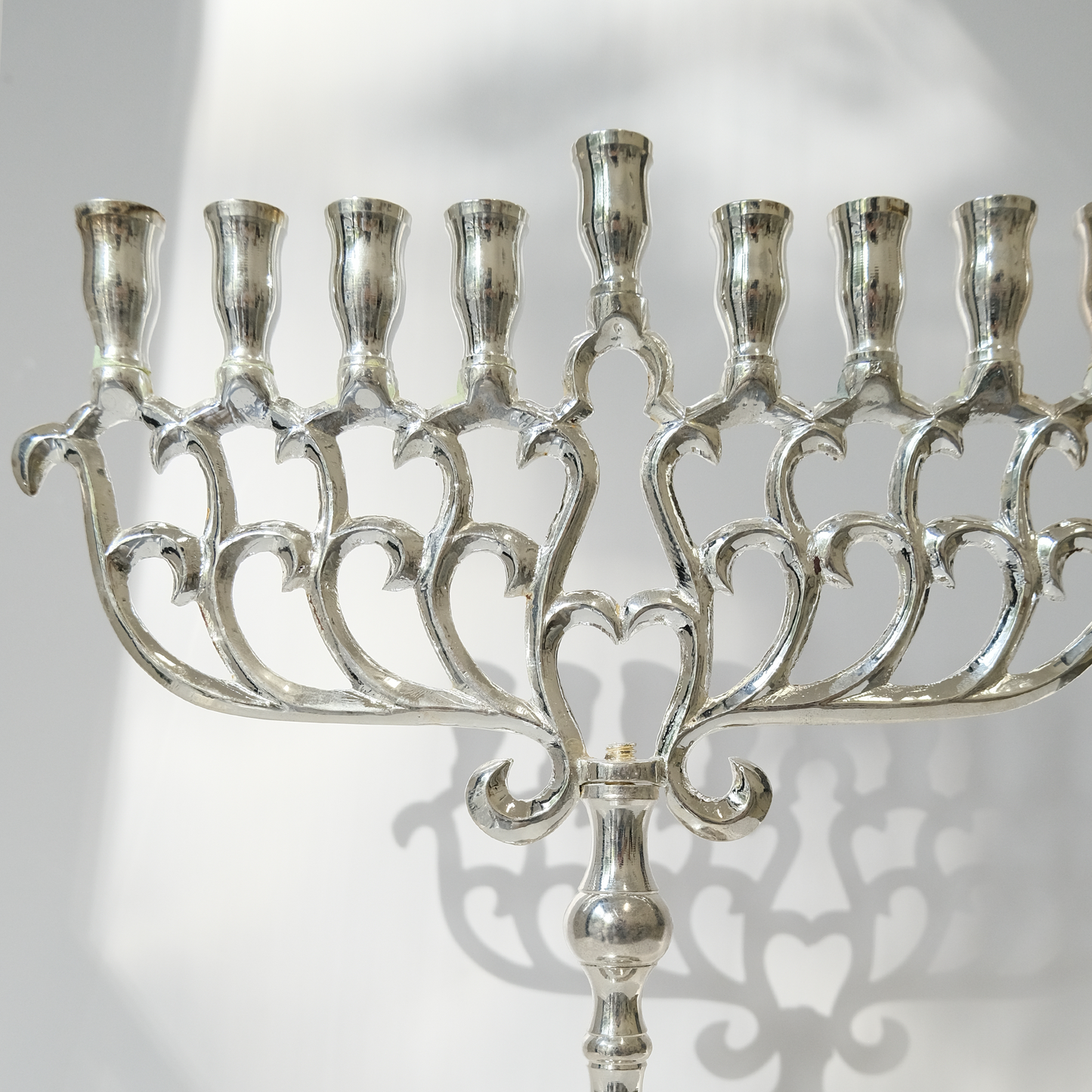 חנוכיה עיטורים | ציפוי כסף | גודל גדול