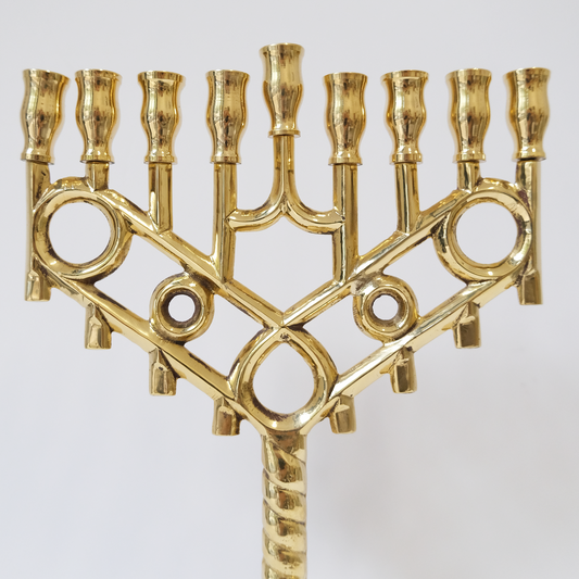 חנוכיה עיגולים | נחושת | גודל בינוני