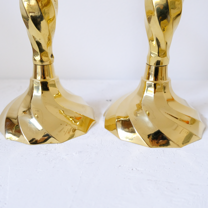 זוג פמוטים לנרות | מפותלים | נחושת