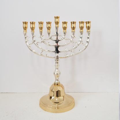 חנוכיה עלים | נחושת מצופה כסף וזהב | גודל בינוני