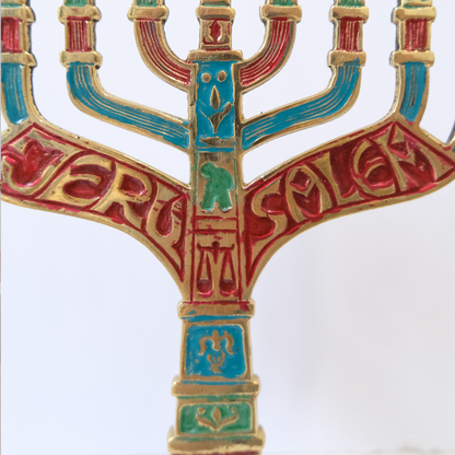 חנוכיה צבעונית | ציפוי אמאייל | גודל בינוני