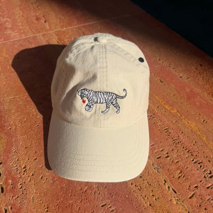 Rose Tiger Cap