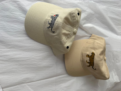 Rose Tiger Cap