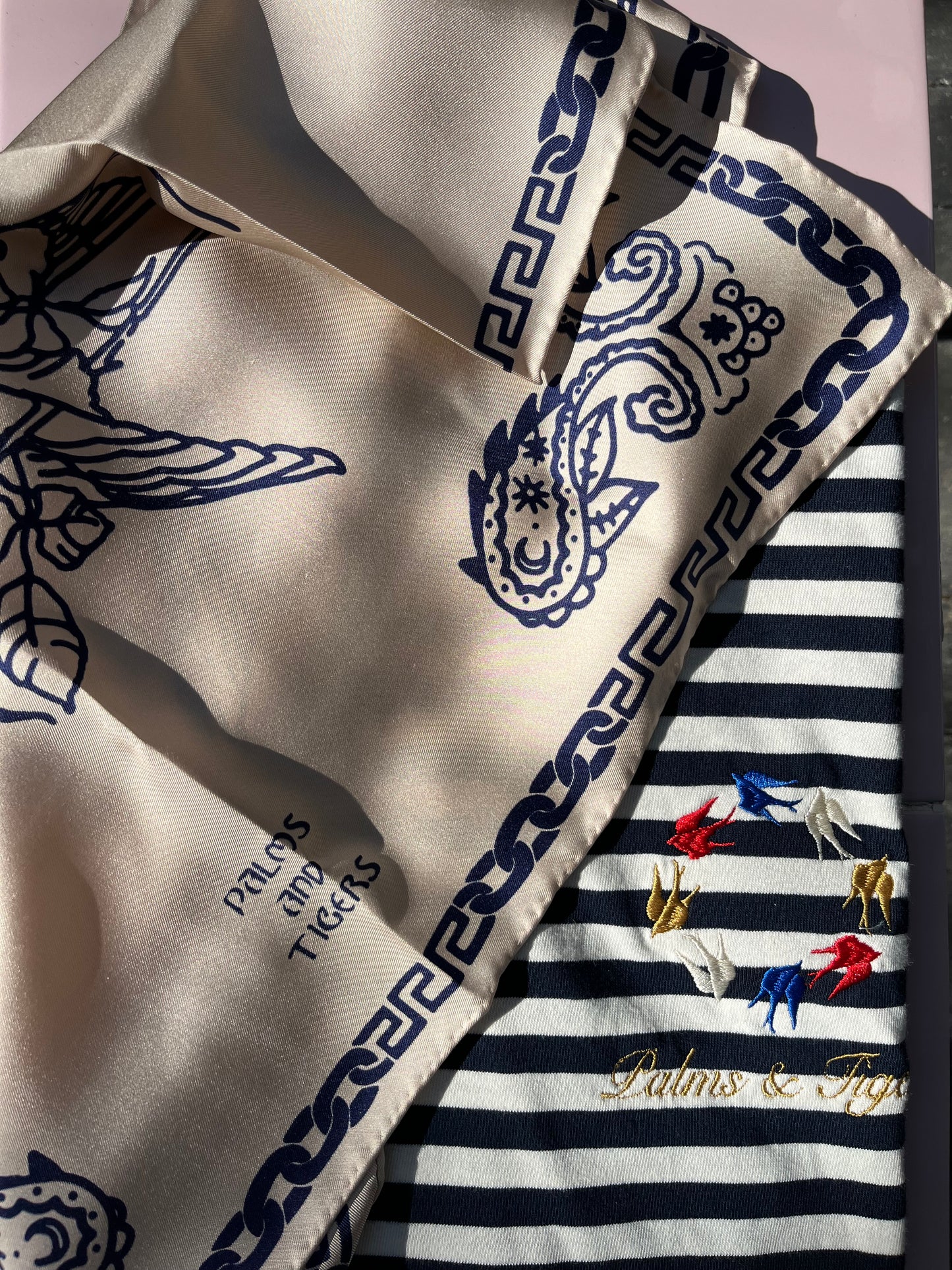 Love Birds Silk Foulard