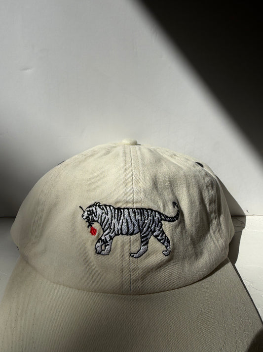 Rose Tiger Cap