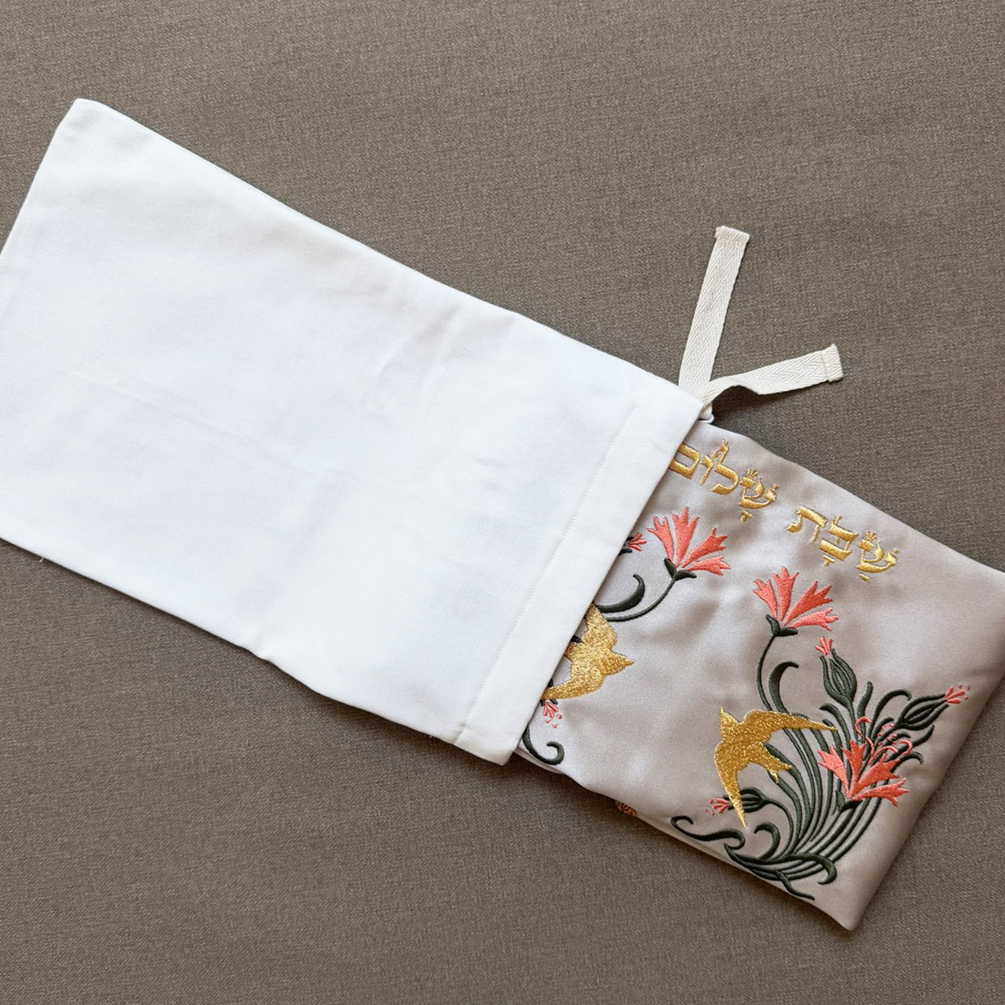 Hala Cover Botanical Magic