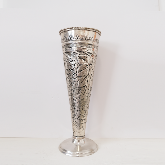 ואזה גדולה גפנים | נחושת מצופה