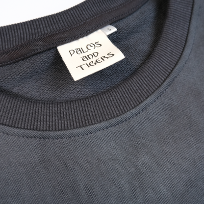 Tiger Sweater | Relaxed fit | Vintage Washed Navy